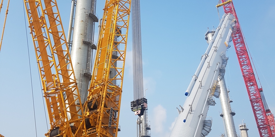 한화토탈 빅타워 기립